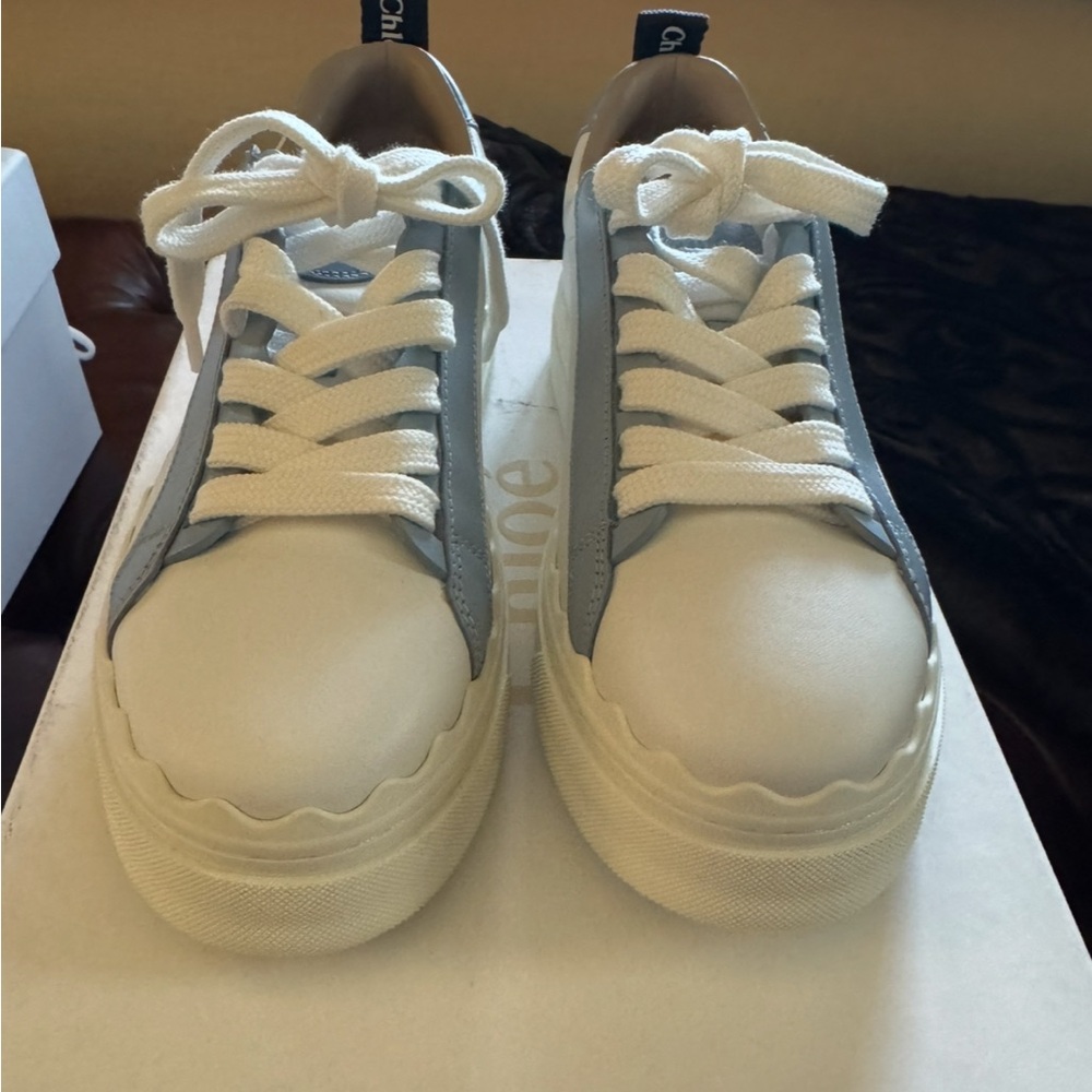 Chloé Lauren White and Blue Lauren Sneakers, size 6us/36eu - Picture 3 of 5